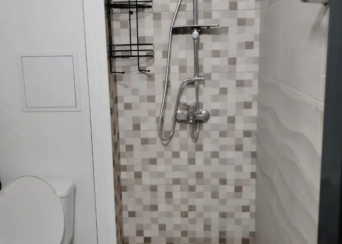 With Free Parking - Center Διαμέρισμα